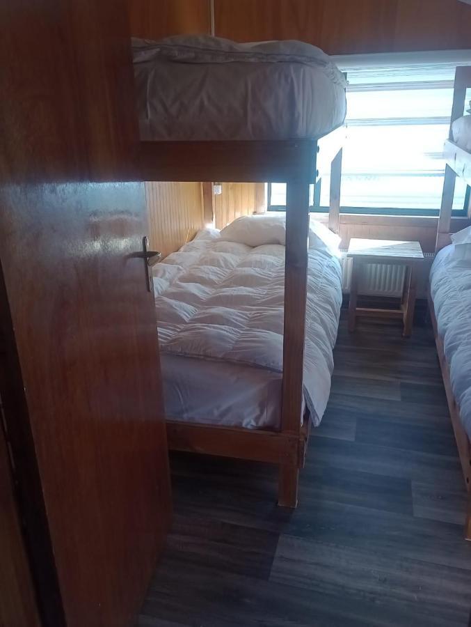 Isla Yu Backpacker Vandrehjem Puerto Natales Eksteriør billede
